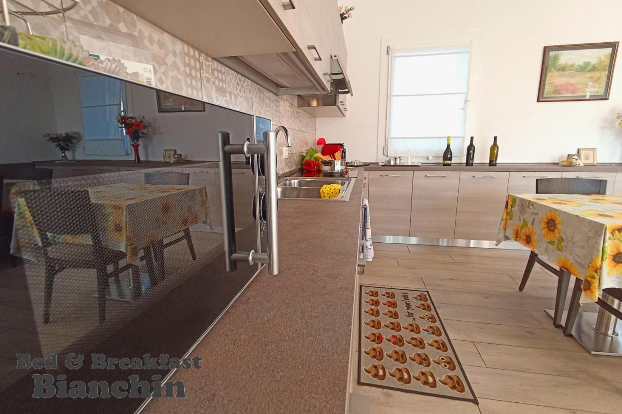 B&B Bianchin Via Trieste 67 Fiumicello-Villa Vicentina Sant'Antonio  Kültér fotó